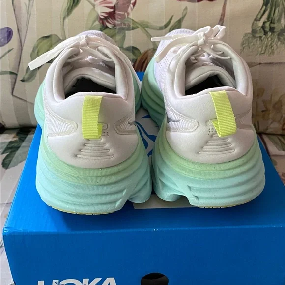 Hoka W Bondi 8 White & Lime Sneakers Women’s 9.5 - Picture 5 of 13